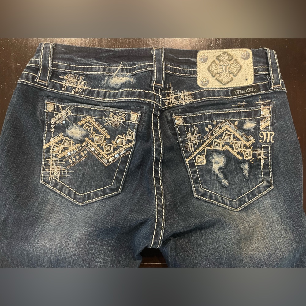 Miss Me Jeans size 26 Bootcut 33 inseam
